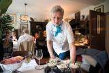 Küchenmeister Birgit Jahn-Reinhardt serviert Ihren Museumsgästen ein Vier-Gänge-Menue